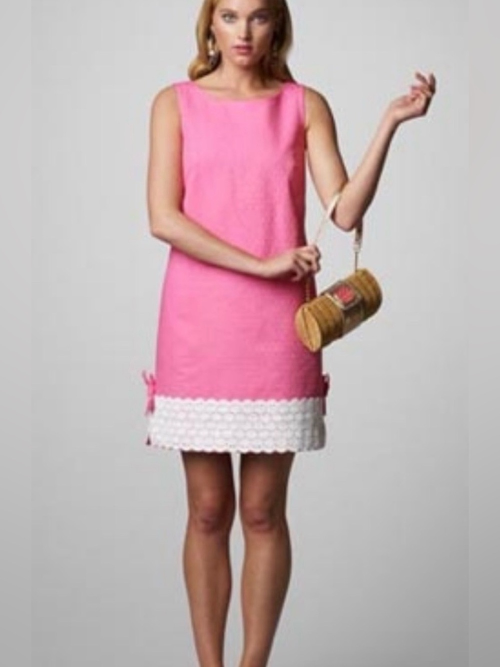 🌸Lilly Pulitzer sz6 Daisy Embossed Pink Embroidered Hem “Fitch” Shift EUC